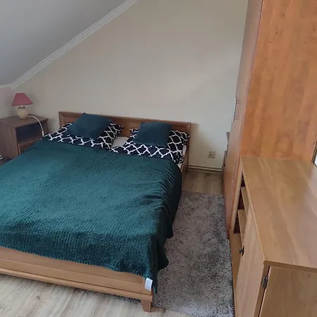 Z Dwiema Sypialniami דירה *