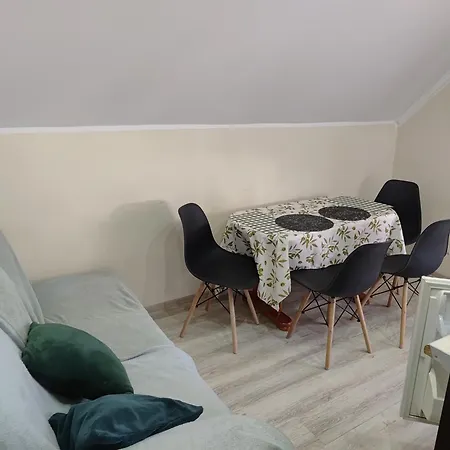 Z Dwiema Sypialniami דירה